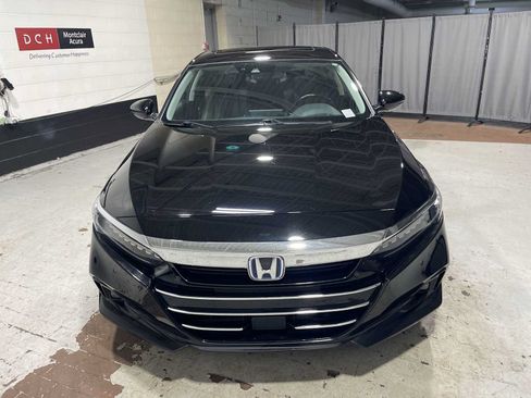 Used 2022 Honda Accord Touring image 6