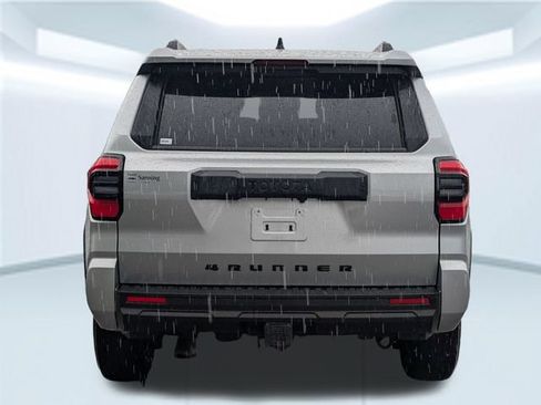 Used 2026 Toyota 4Runner SR5 AWD/4WD image 4