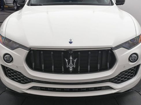 New 2024 Maserati Levante GT Ultima image 27