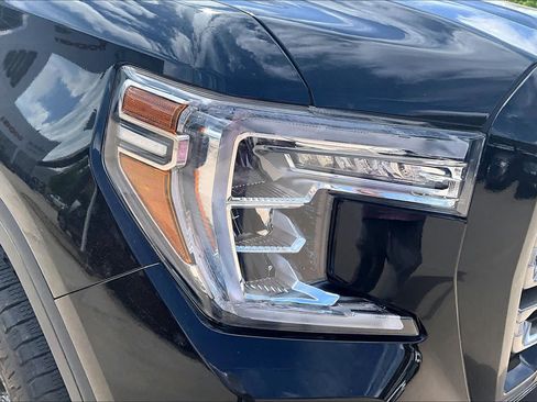 Used 2019 GMC Sierra 1500 AT4 w/ AT4 Carbonpro Edition AWD/4WD image 10