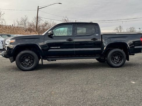 Used 2020 Toyota Tacoma SR5 image 6