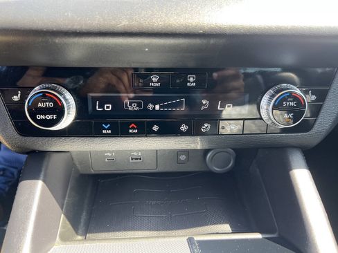 Used 2022 Mitsubishi Outlander SEL FWD image 15