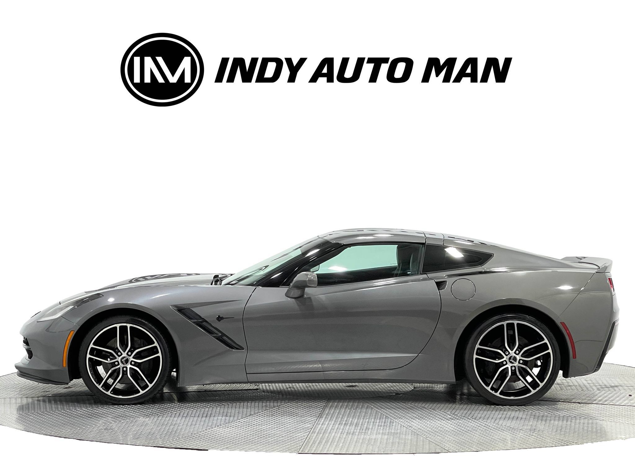 Used 2016 Chevrolet Corvette Stingray Coupe w/ 2LT Preferred Equipment Group RWD image 7