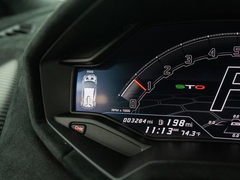 Used 2023 Lamborghini Huracan STO image 99