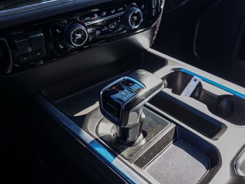 Used 2024 Chevrolet Silverado 1500 LT Trail Boss w/ Protection Package image 30