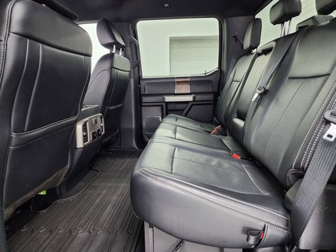 Used 2022 Ford F250 Lariat w/ Tremor Off-Road Package image 9