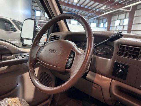 Used 1999 Ford F350 XLT image 11