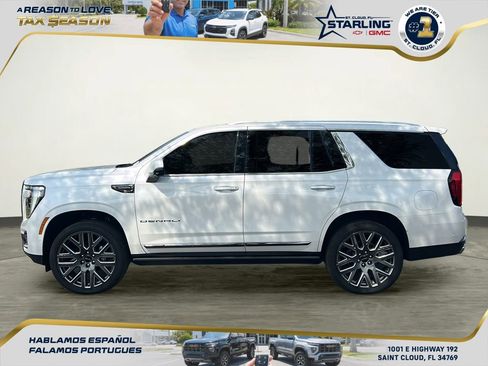 Certified 2025 GMC Yukon Denali Ultimate w/ LPO, Floor Liner Package image 3