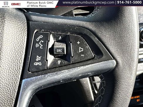 Used 2022 Buick Encore Preferred w/ Safety Package image 16