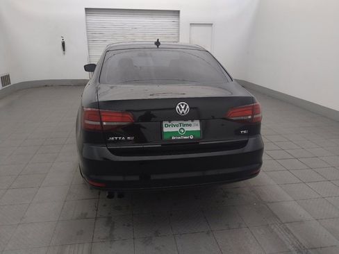 Used 2016 Volkswagen Jetta SE FWD image 6