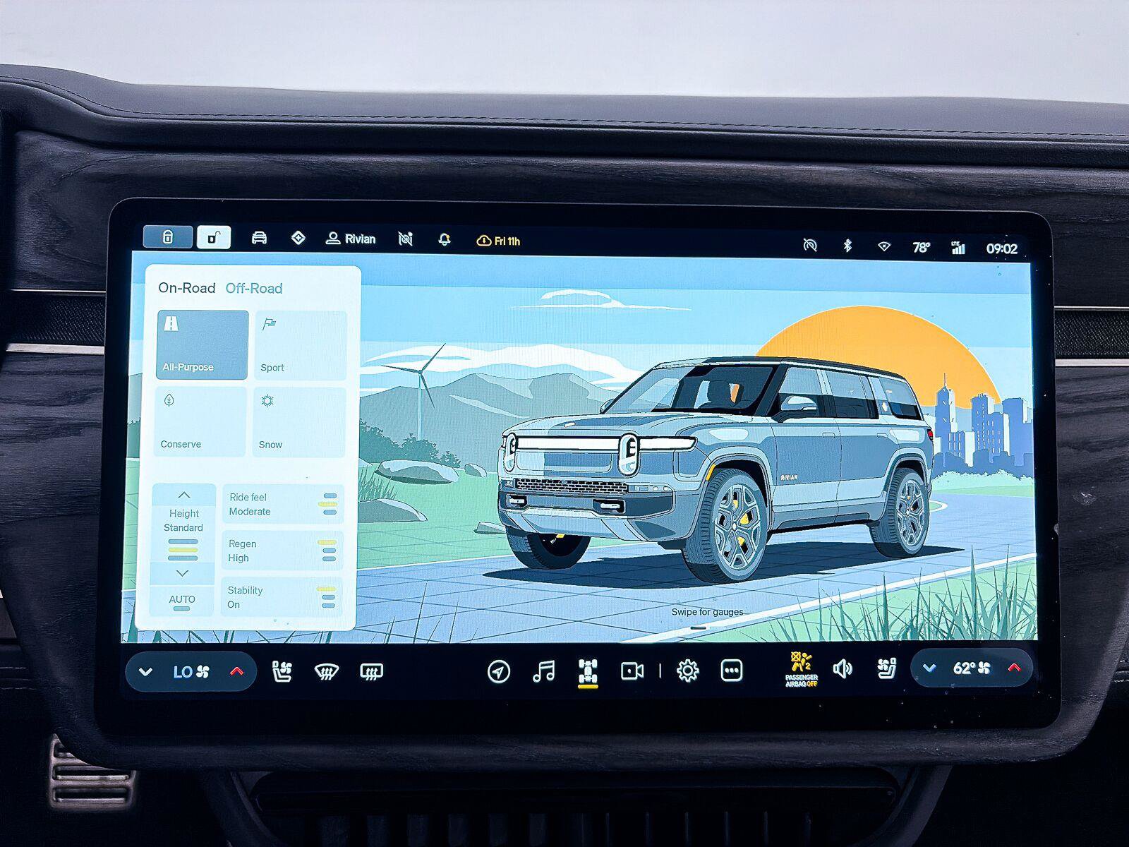 Used 2022 Rivian R1S Launch Edition Quad AWD/4WD image 25