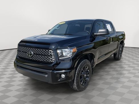 Used 2020 Toyota Tundra SR5 w/ SX Package AWD/4WD image 14