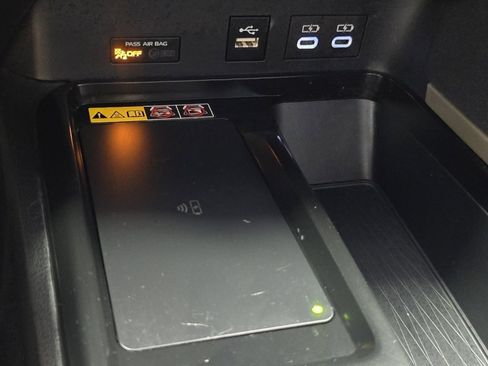 Certified 2025 Toyota Camry LE image 7