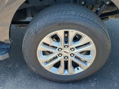 Certified 2024 Ford F150 Lariat w/ Equipment Group 502A High AWD/4WD image 28