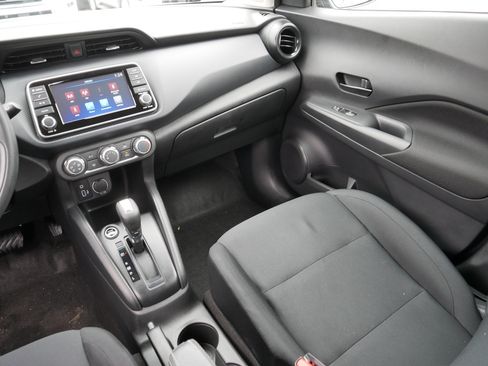 Certified 2023 Nissan Kicks S image 11