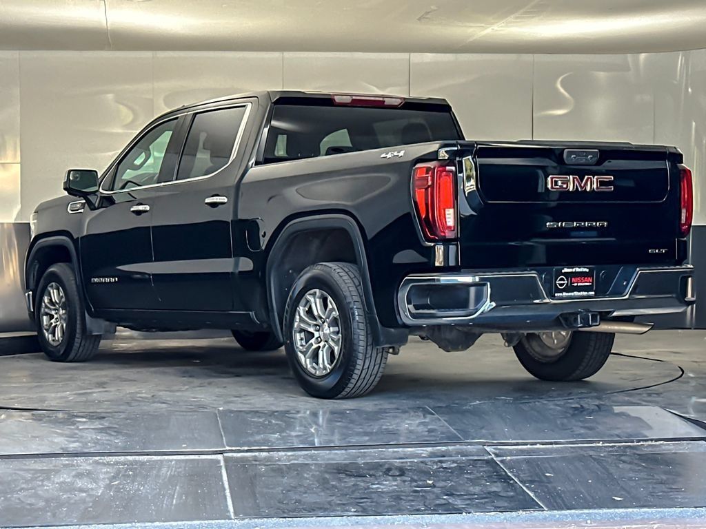 Used 2025 GMC Sierra 1500 SLT AWD/4WD image 5