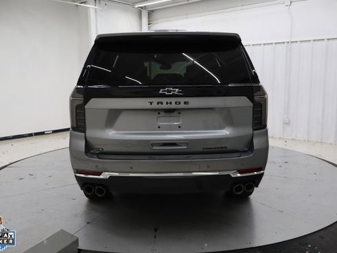 Used 2025 Chevrolet Tahoe Premier AWD/4WD image 4