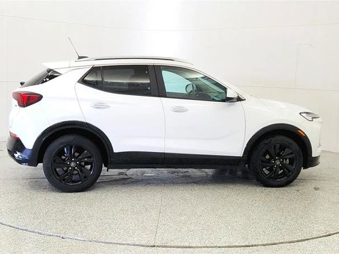 Used 2024 Buick Encore GX Sport Touring AWD/4WD image 8