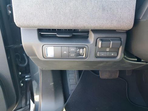 New 2026 GMC Sierra EV Elevation w/ Premium Package image 33