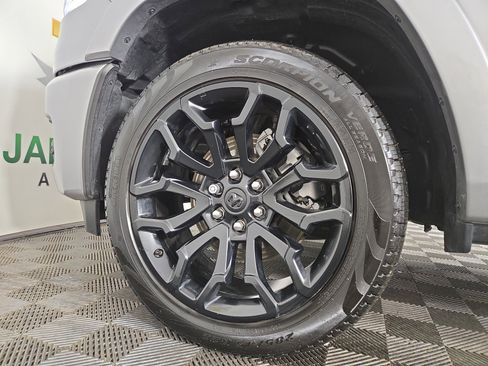 Certified 2025 RAM 1500 Limited image 36