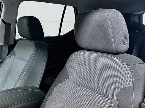 Used 2019 Chevrolet Traverse LT AWD/4WD image 32