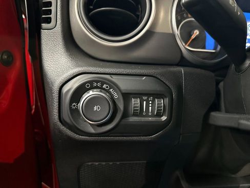 Certified 2021 Jeep Wrangler Unlimited Sport AWD/4WD image 18