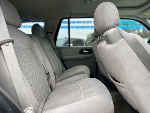 Used 2008 Chevrolet TrailBlazer LT w/ Sun And Sound Package RWD image 16