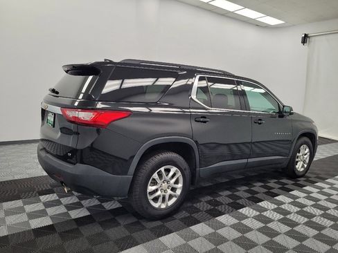 Used 2021 Chevrolet Traverse LT FWD image 10