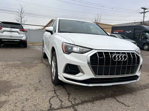 Used 2020 Audi Q3 2.0T Premium w/ Convenience Package image 22
