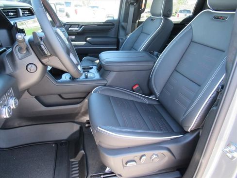 New 2026 GMC Sierra 1500 AT4X AWD/4WD image 19