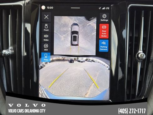 Certified 2025 Volvo XC60 B5 Plus w/ Climate Package image 17