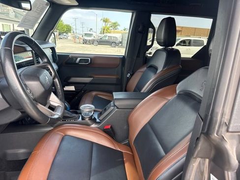 Used 2023 Ford Bronco Outer Banks AWD/4WD image 9
