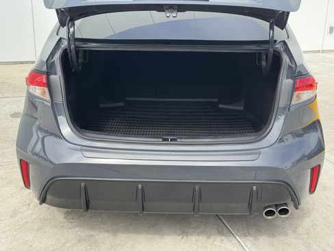 Used 2024 Toyota Corolla SE image 9