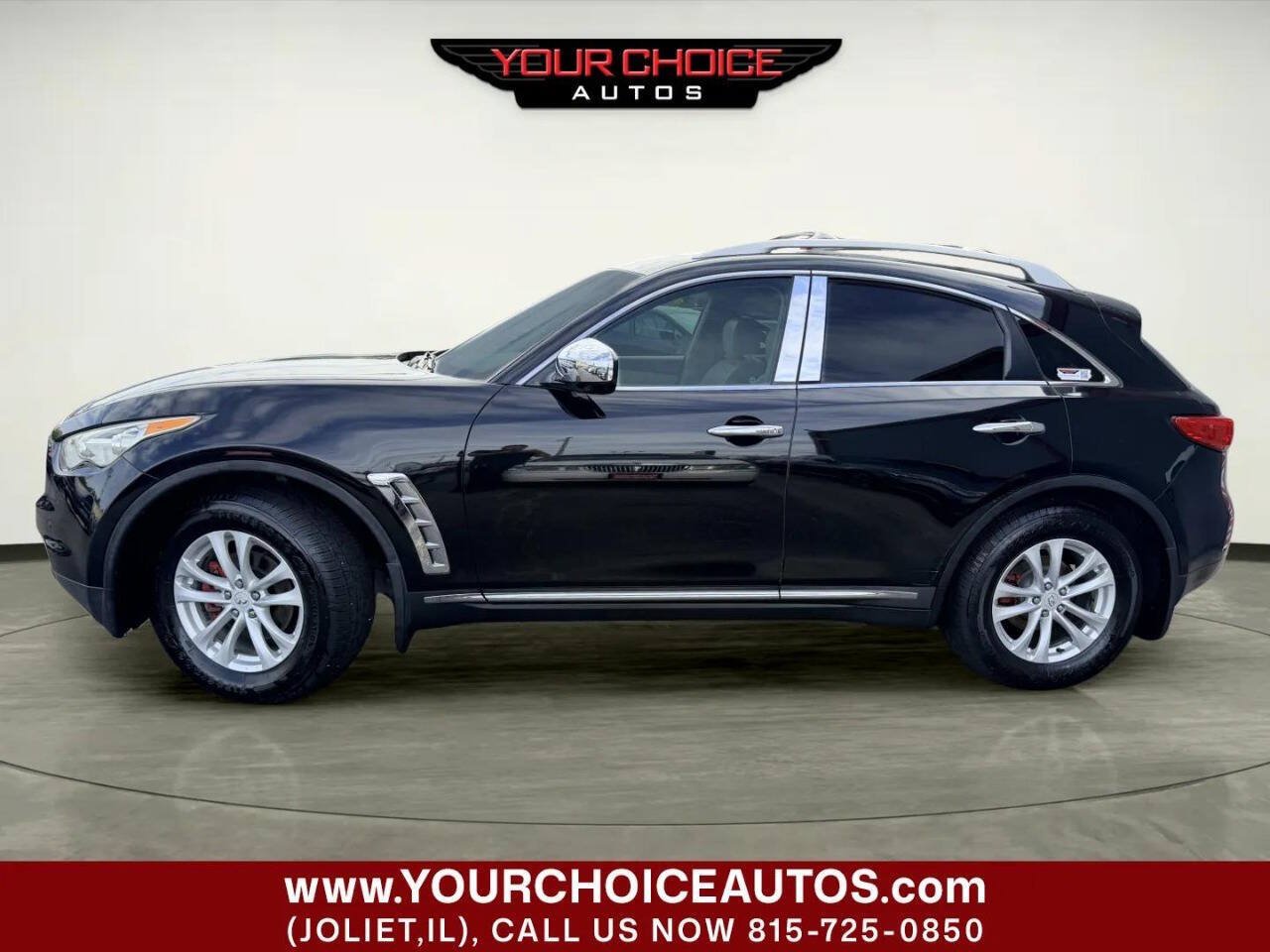 Used 2012 INFINITI FX35 2WD w/ Premium Pkg image 2