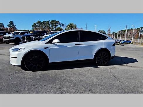 Used 2022 Tesla Model X image 24