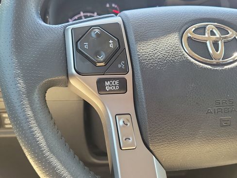 Used 2024 Toyota 4Runner SR5 image 30