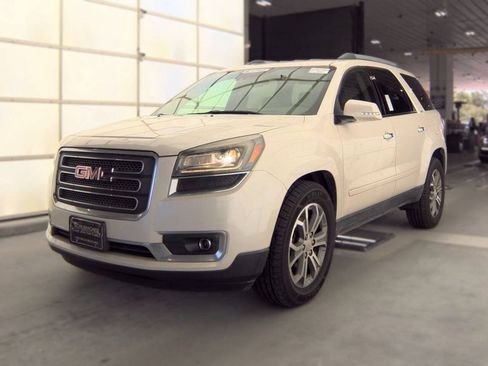 Used 2014 GMC Acadia SLT w/ Technology Package FWD image 1