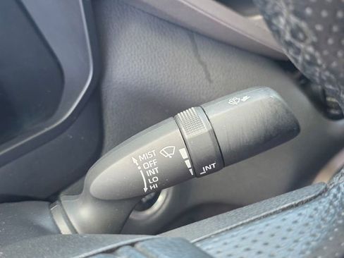 Used 2024 Toyota Tundra Limited AWD/4WD image 38