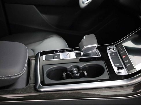 New 2026 Audi Q7 3.0T Premium image 19