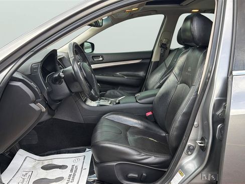 Used 2011 INFINITI G25 x w/ Moonroof Pkg AWD/4WD image 11