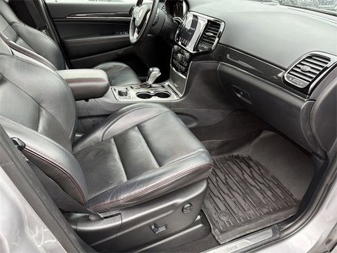 Used 2020 Jeep Grand Cherokee Trailhawk w/ Trailhawk Luxury Group image 13