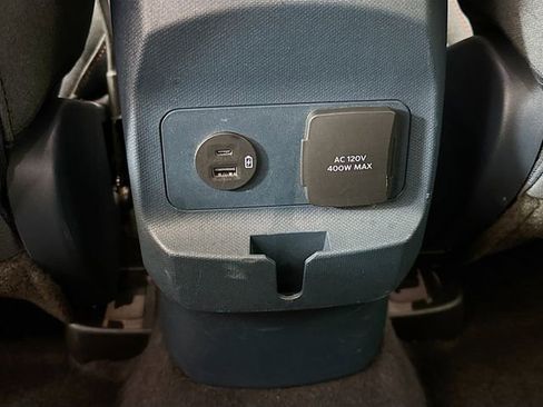 Used 2023 Ford Maverick XLT image 23