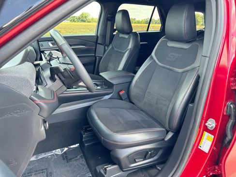 Used 2026 Ford Explorer ST w/ Sun And Sound Package AWD/4WD image 11