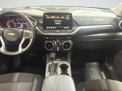 Used 2024 Chevrolet Blazer LT w/ Convenience Package FWD image 12