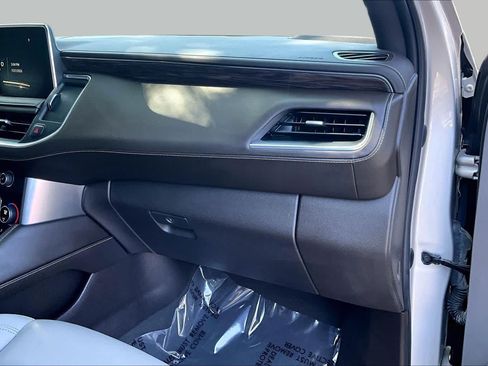 Used 2022 Chevrolet Tahoe LT AWD/4WD image 19
