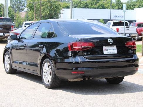 Used 2018 Volkswagen Jetta S FWD image 6