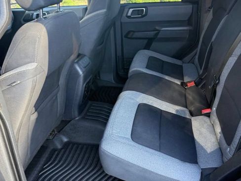 Used 2022 Ford Bronco Big Bend AWD/4WD image 2