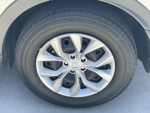 Certified 2025 Honda CR-V LX image 30
