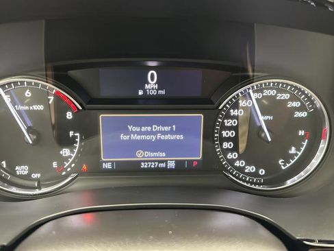 Used 2022 Cadillac XT5 Premium Luxury AWD/4WD image 17