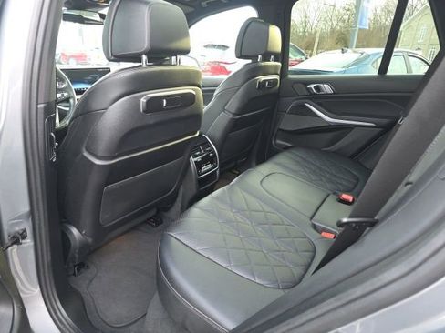 Used 2024 BMW X5 xDrive40i image 16
